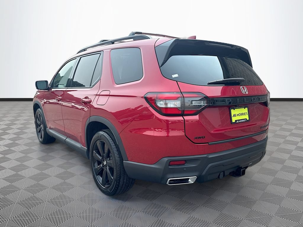 Used 2025 Honda Pilot Black Edition image 37