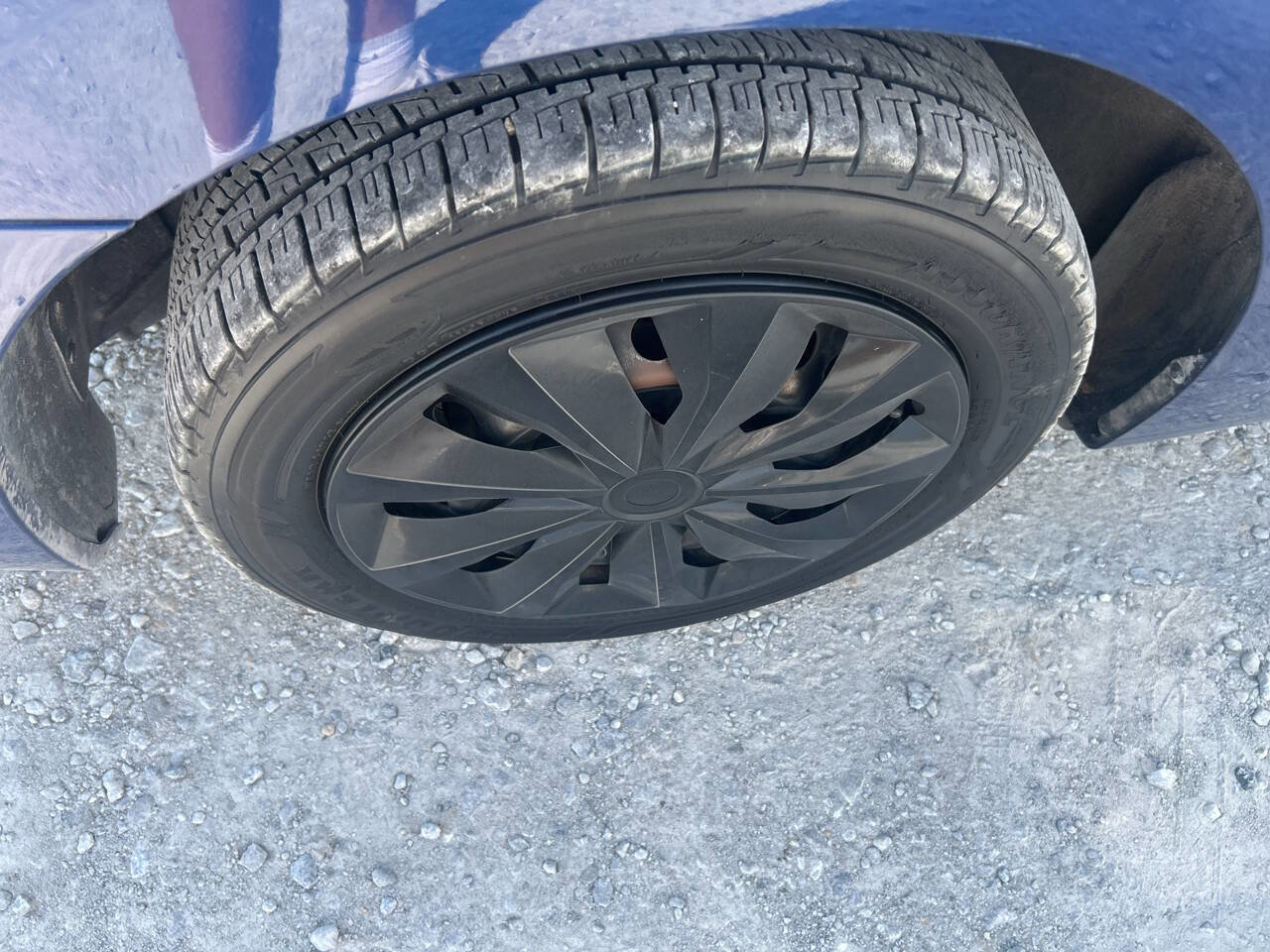 Used 2019 Nissan Sentra S image 11