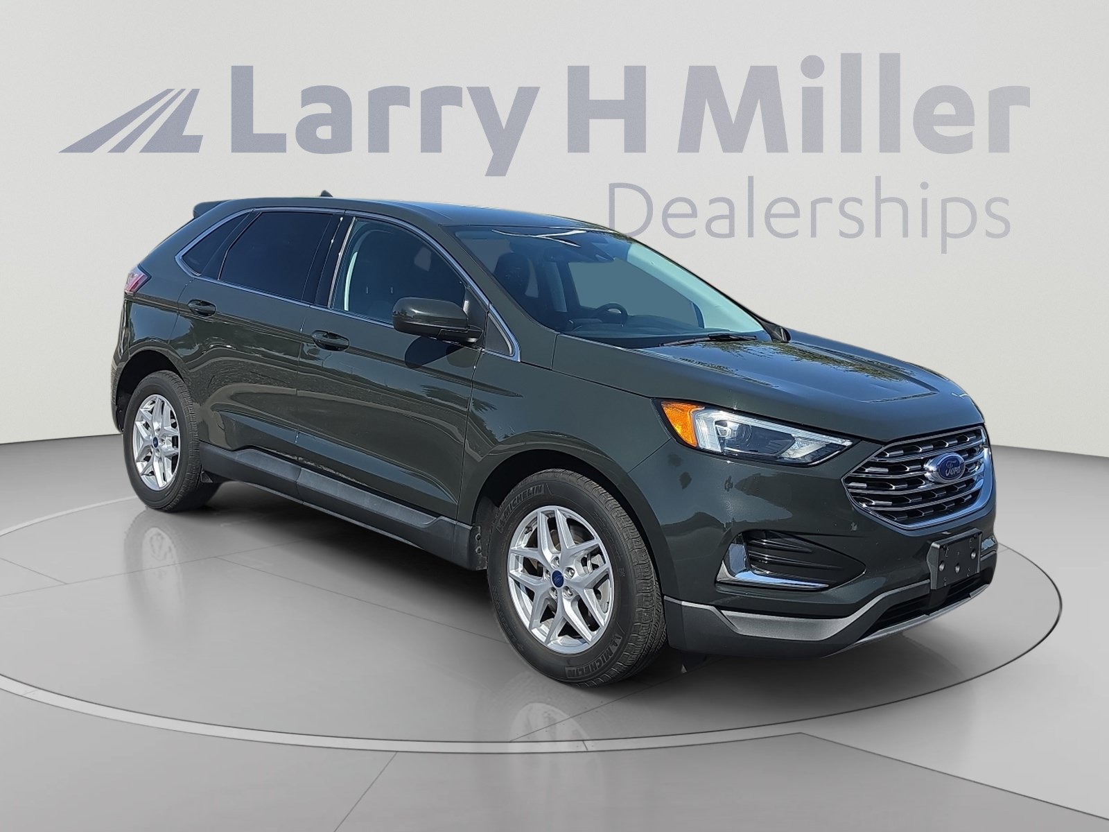 Used 2022 Ford Edge SEL AWD/4WD image 7