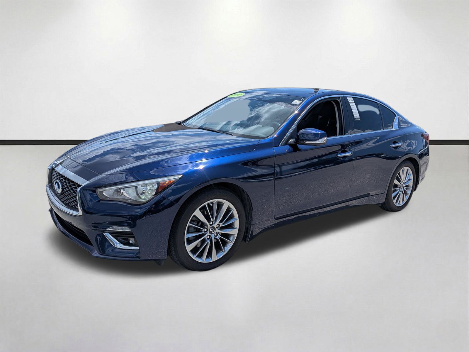 Used 2022 INFINITI Q50 Luxe w/ Cargo Package RWD image 8