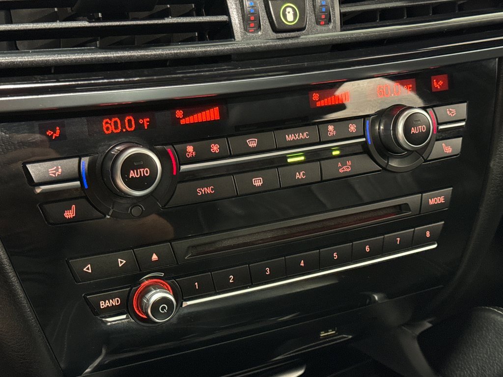 Used 2018 BMW X6 sDrive35i w/ Driving Assistance Package image 32