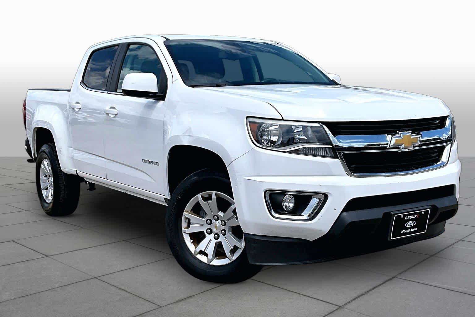 Used 2018 Chevrolet Colorado LT w/ LT Convenience Package RWD image 3