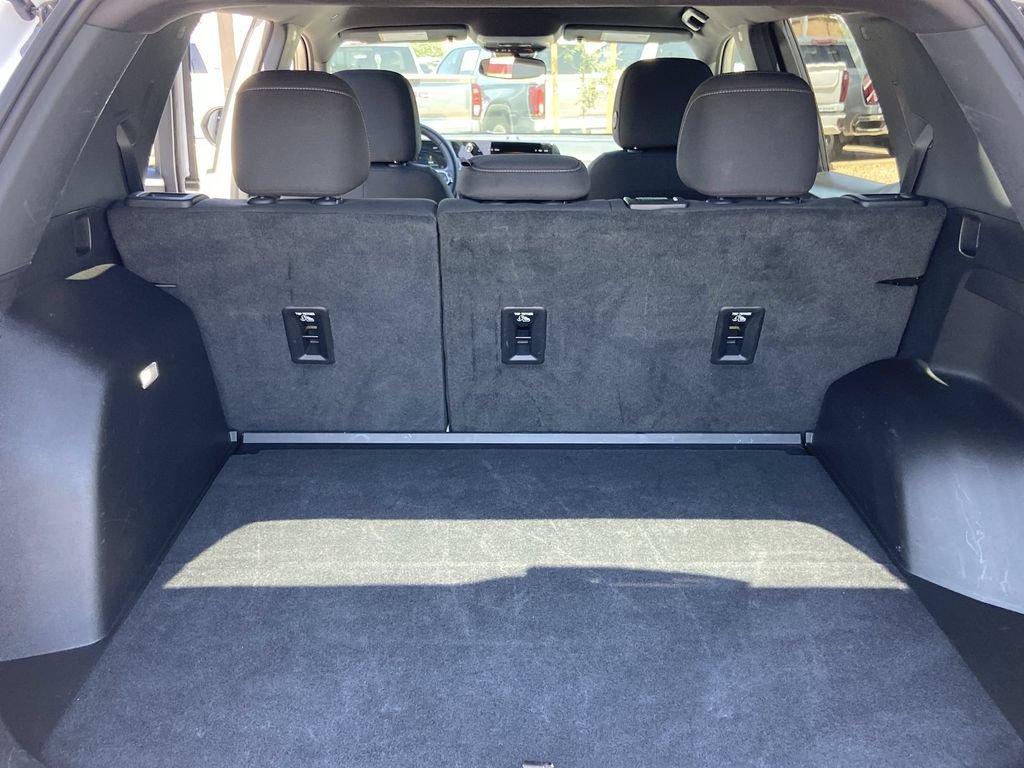 Used 2025 Chevrolet Equinox LT FWD image 22
