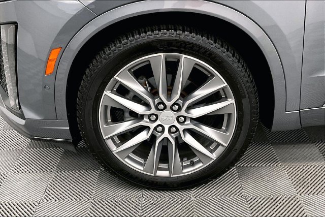 Used 2021 Cadillac XT6 Sport AWD/4WD image 9