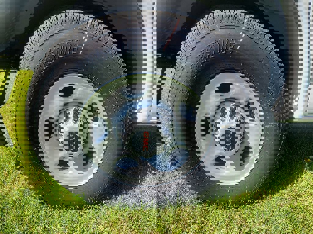 New 2025 GMC Savana 2500 Extended w/ Enhanced Convenience Package image 7