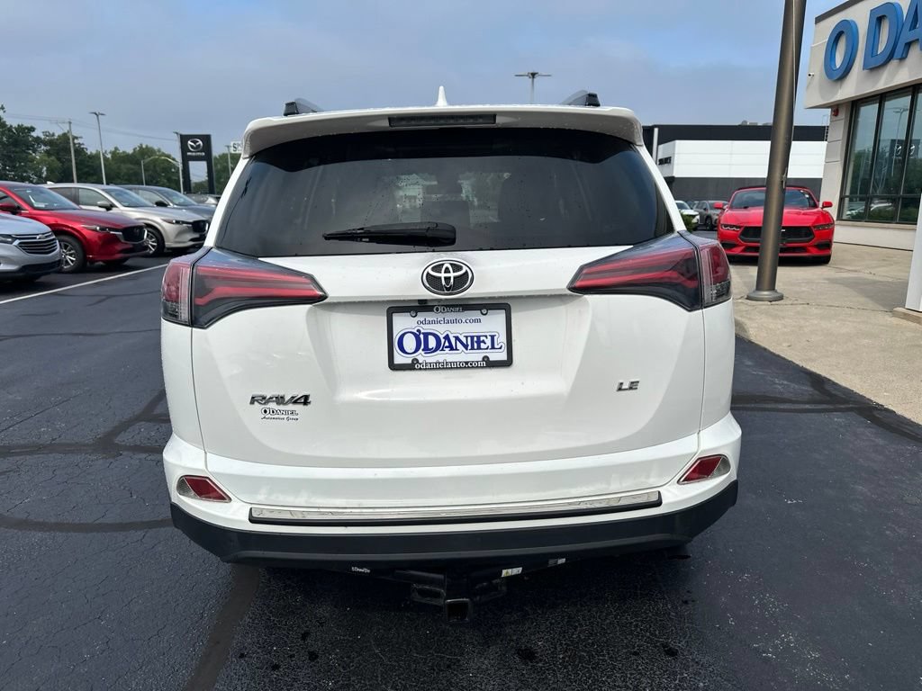 Used 2018 Toyota RAV4 LE w/ All Weather Liner Package FWD image 4