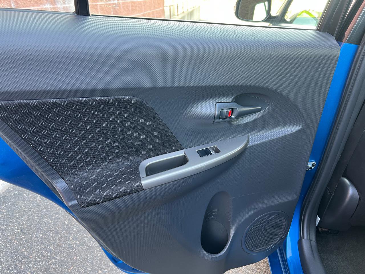 Used 2013 Scion xD FWD image 9