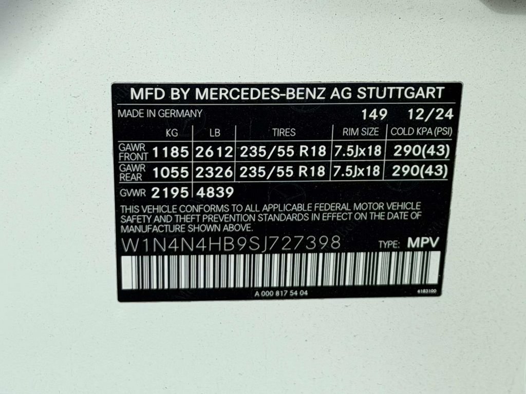 Used 2025 Mercedes-Benz GLA 250 4MATIC image 26