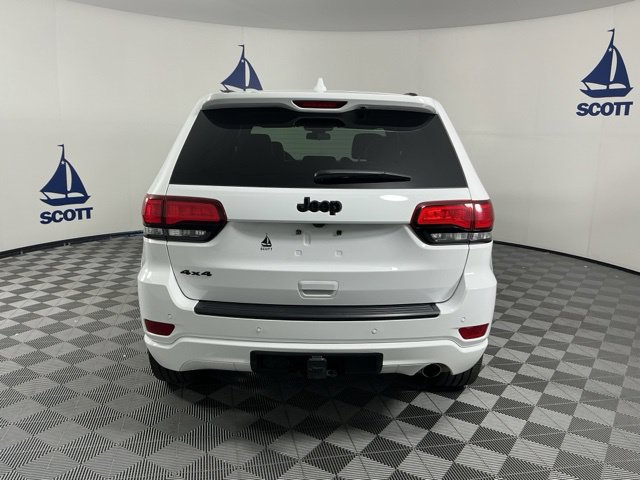 Used 2021 Jeep Grand Cherokee Laredo X AWD/4WD image 5