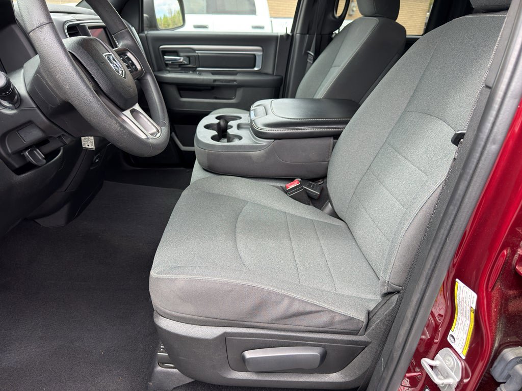 Used 2022 RAM 1500 Classic Warlock w/ Electronics Group AWD/4WD image 13