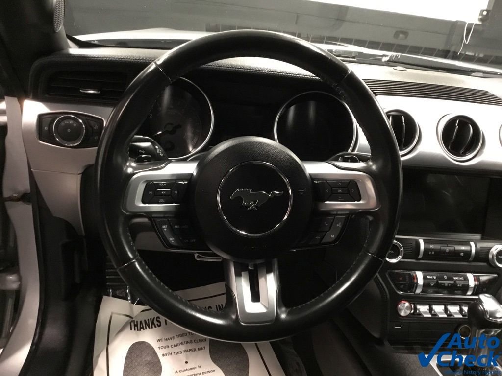 Used 2019 Ford Mustang GT Premium image 44