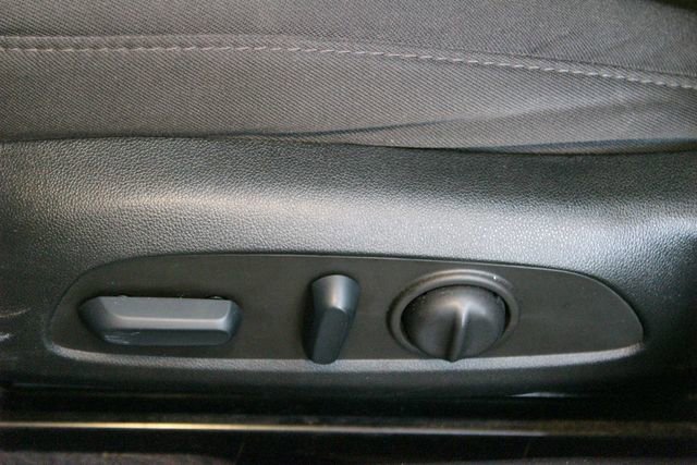 Used 2022 Chevrolet Malibu LT FWD image 18