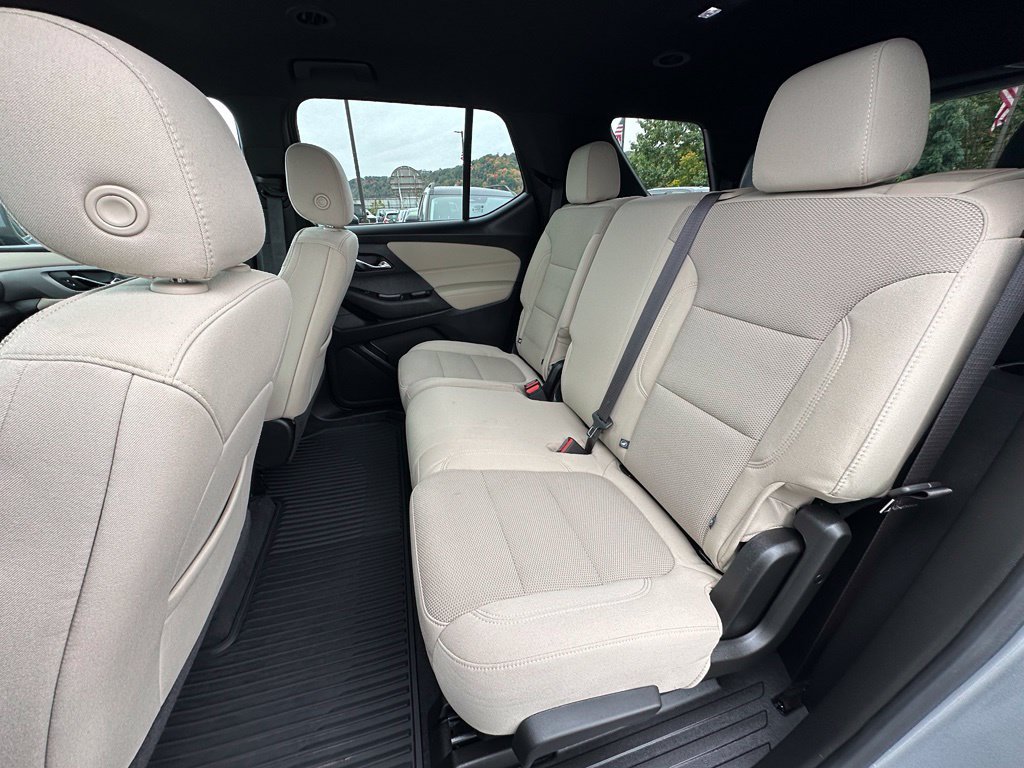 Used 2023 Chevrolet Traverse LS w/ Safety Package AWD/4WD image 20