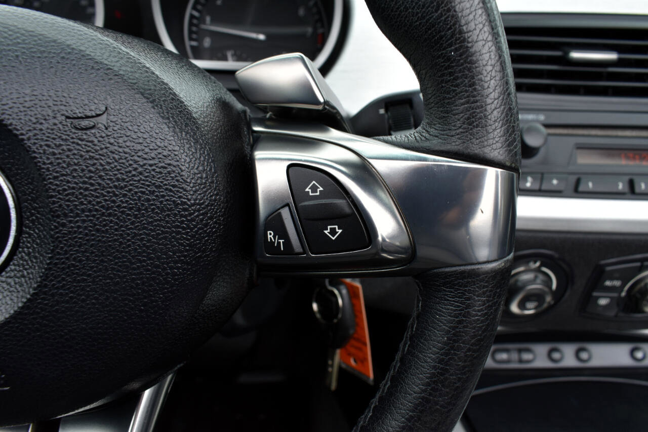 Used 2006 BMW Z4 3.0i image 22