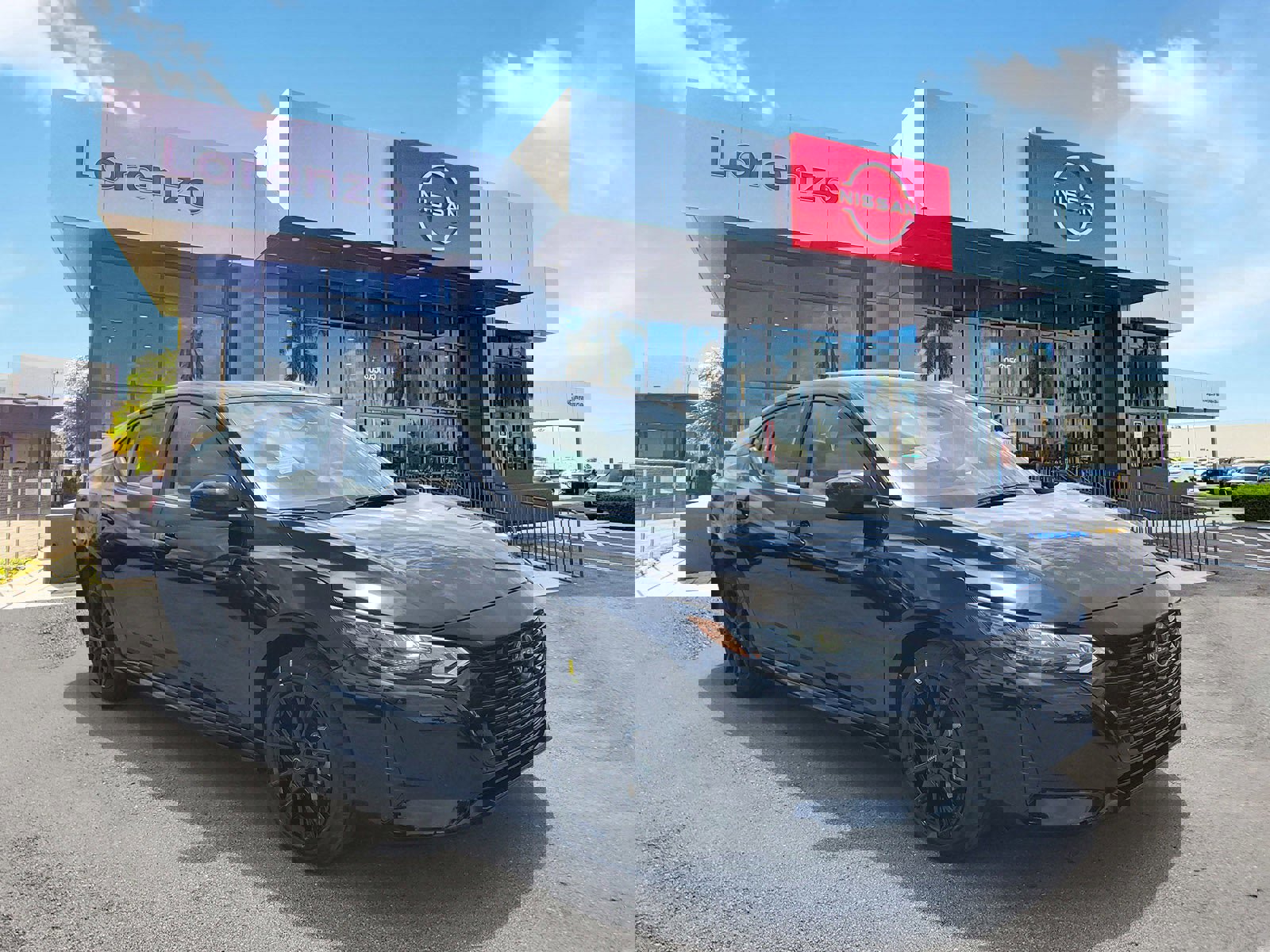 New 2025 Nissan Sentra SR w/ Midnight Edition image 3