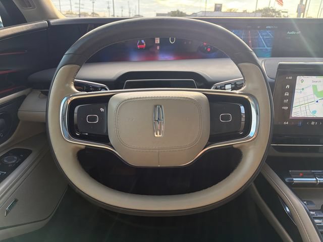 Certified 2024 Lincoln Nautilus Reserve w/ Equipment Group 202A AWD/4WD image 17