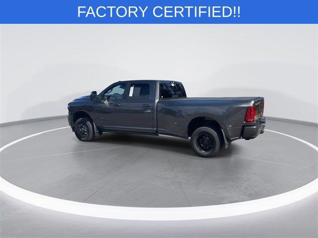 Certified 2025 RAM 3500 Laramie AWD/4WD image 4