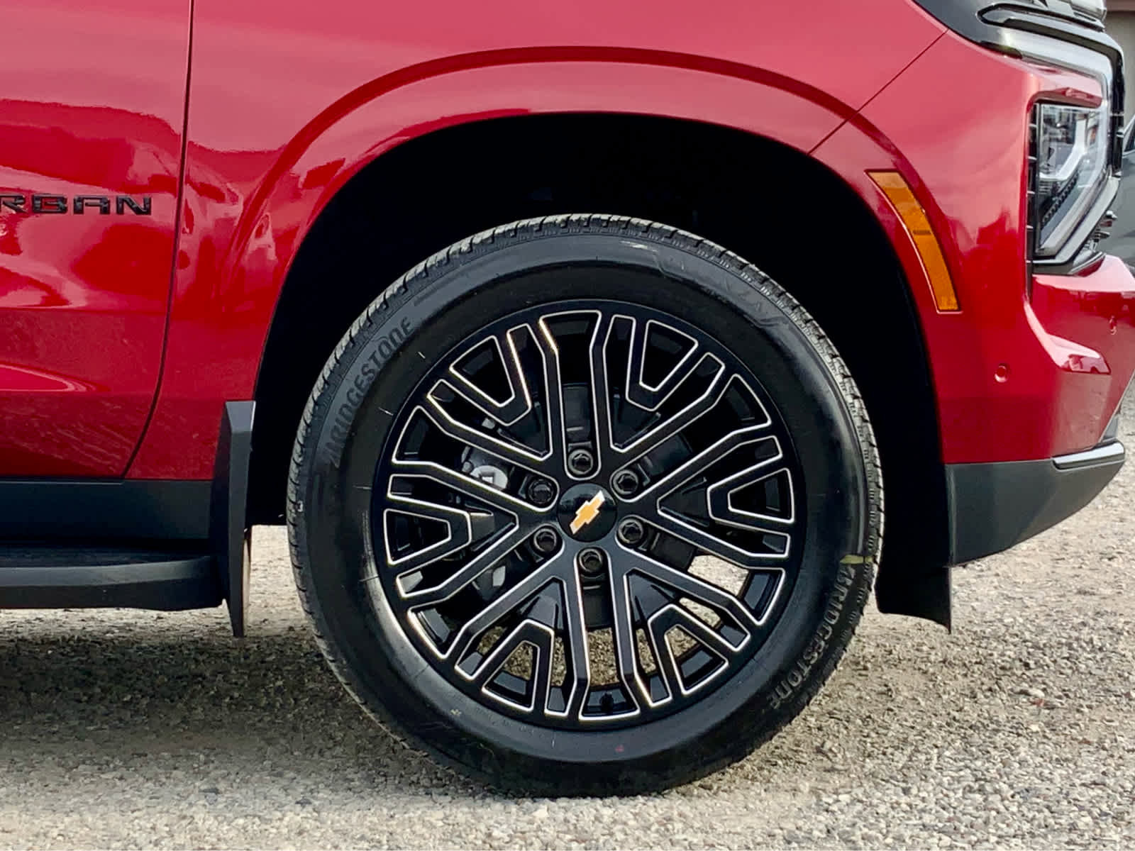 New 2026 Chevrolet Suburban RST image 16