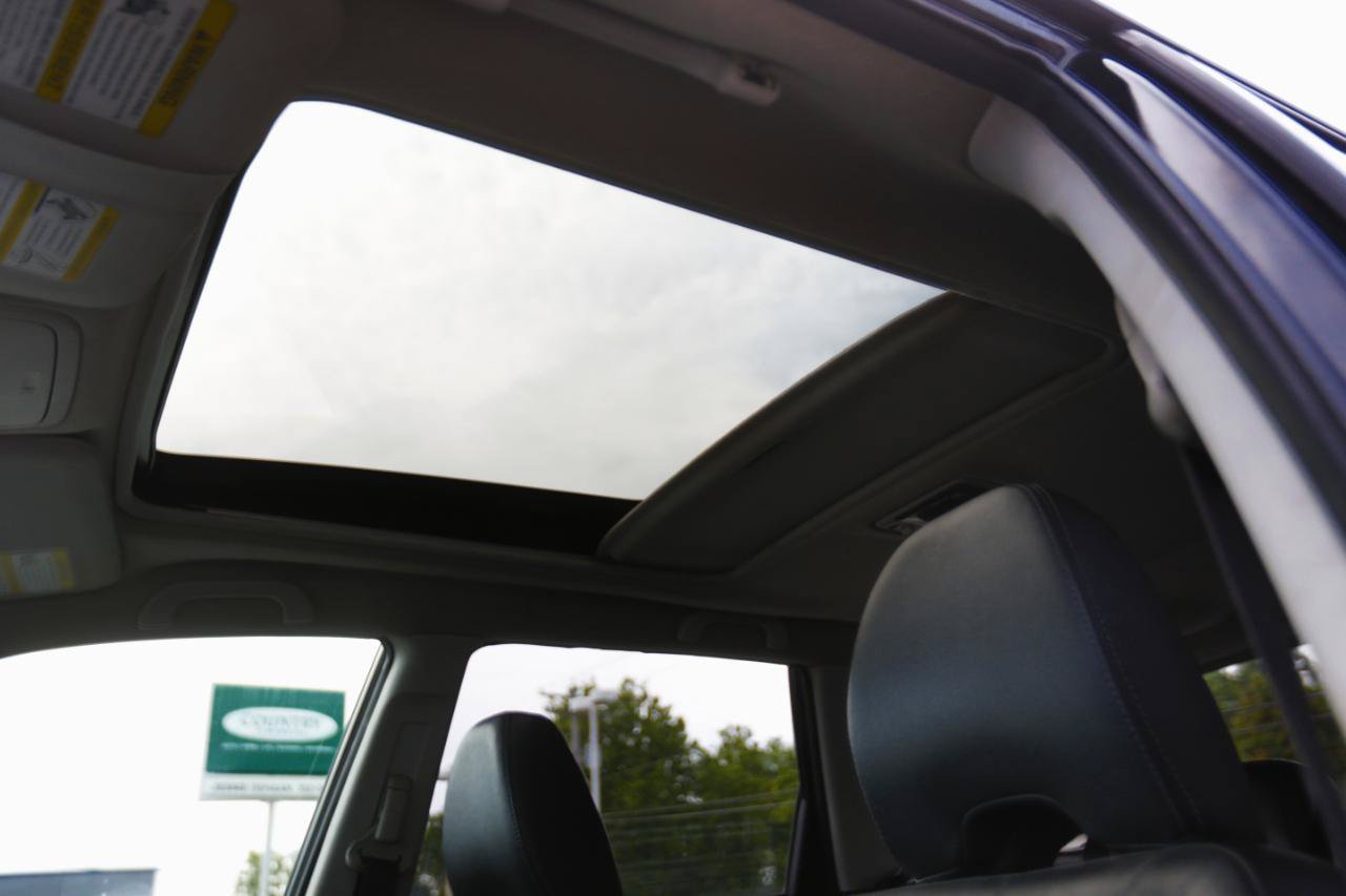 Used 2010 Subaru Forester 2.5XT Limited w/ Popular Equipment Group 1B AWD/4WD image 9