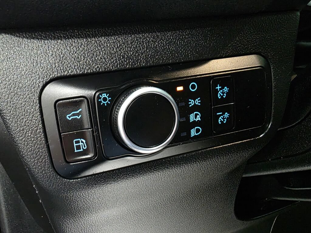 Used 2023 Ford Escape Active w/ Tech Pack #1 FWD image 15