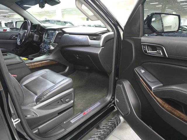 Used 2018 Chevrolet Tahoe LT w/ Luxury Package image 6