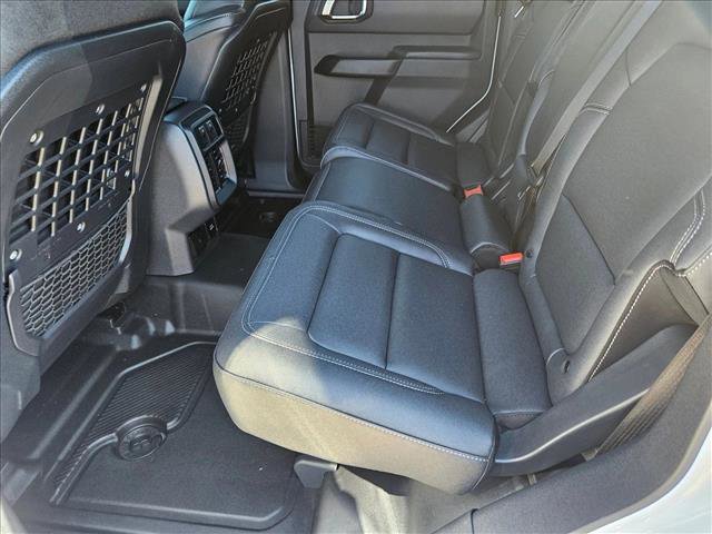 New 2025 Ford Bronco Big Bend w/ Black Diamond Package image 16