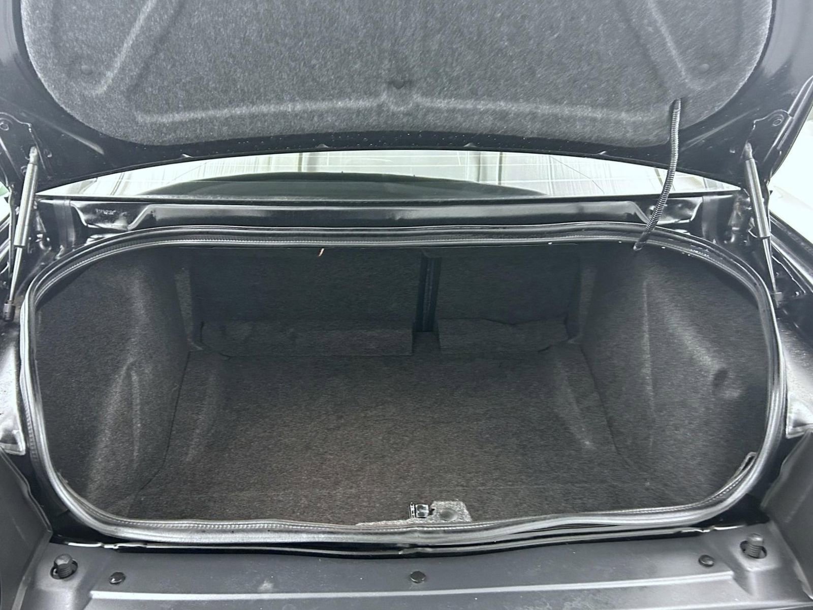 Used 2016 Dodge Challenger SRT w/ Technology Group image 19