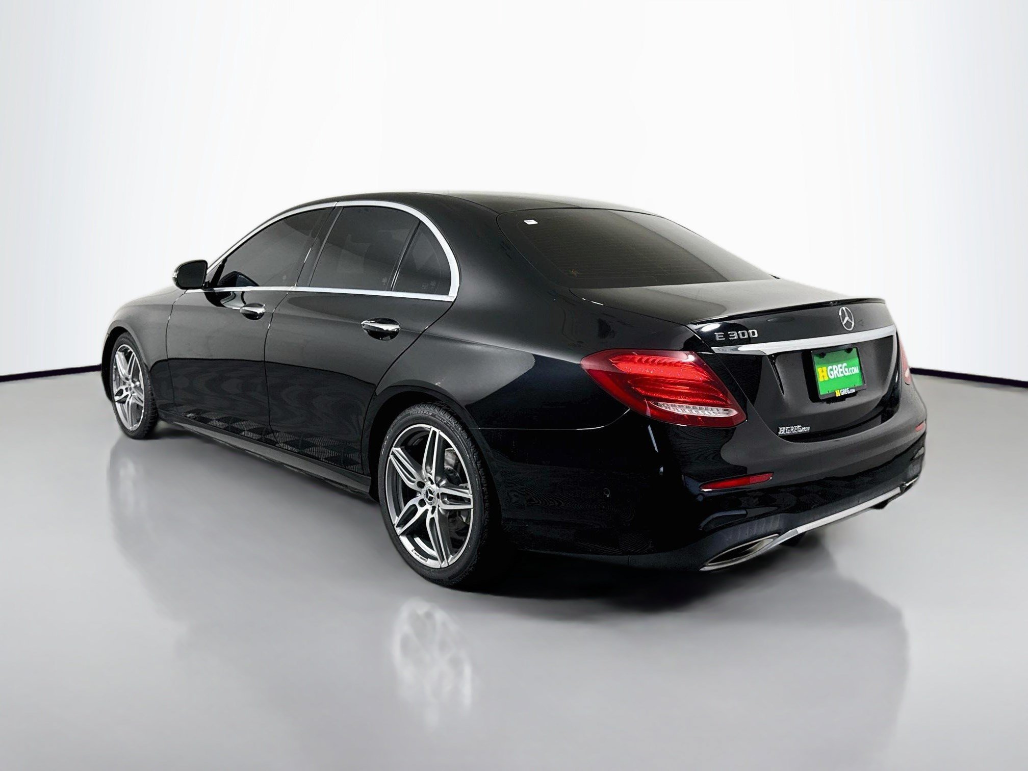 Used 2019 Mercedes-Benz E 300 w/ Premium 1 Package image 7