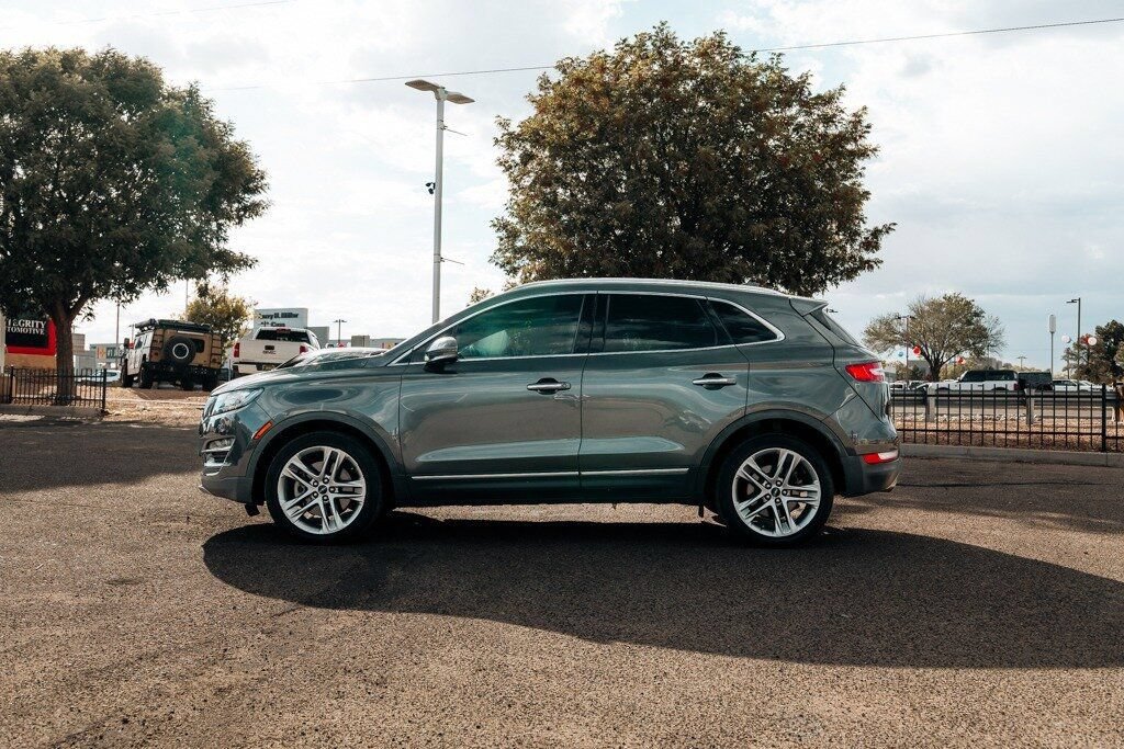 Used 2019 Lincoln MKC Reserve w/ MKC Climate Package AWD/4WD image 4