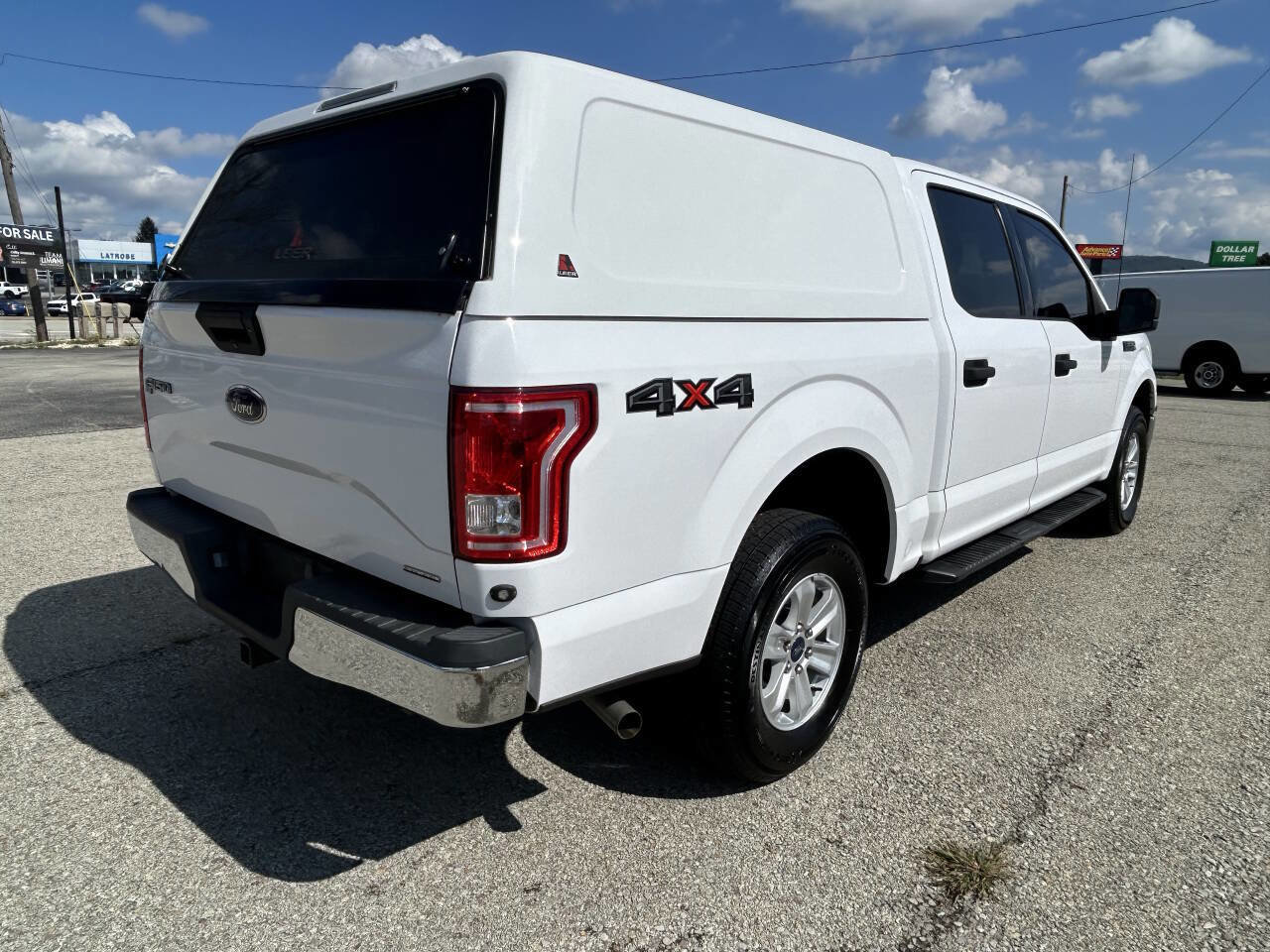 Used 2016 Ford F150 XLT w/ Trailer Tow Package image 5