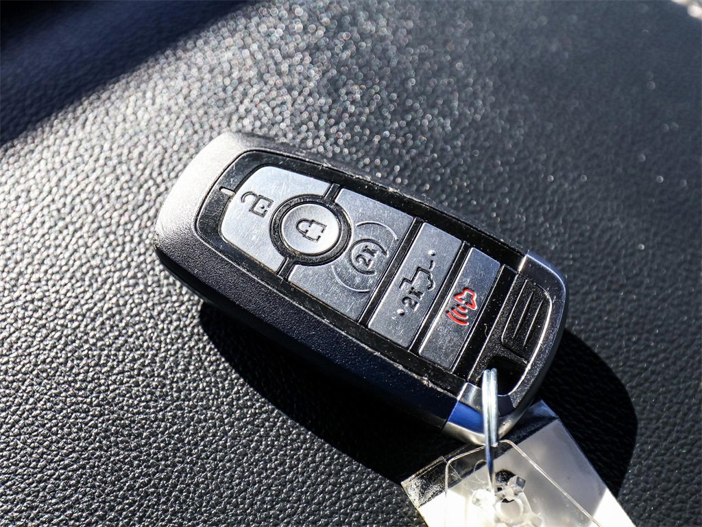 Used 2023 Ford F150 Lariat w/ Equipment Group 502A High image 39