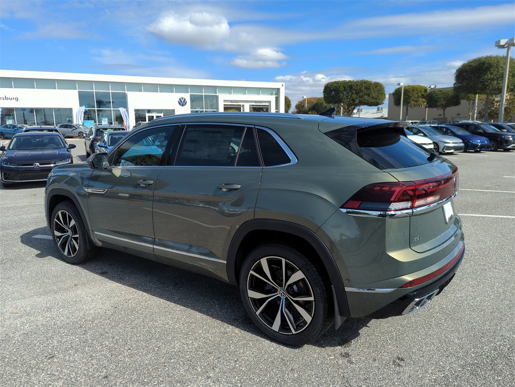 New 2026 Volkswagen Atlas Cross Sport SEL Premium R-Line image 9