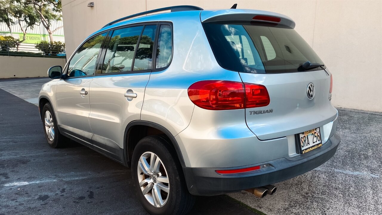 Used 2015 Volkswagen Tiguan S AWD/4WD image 3