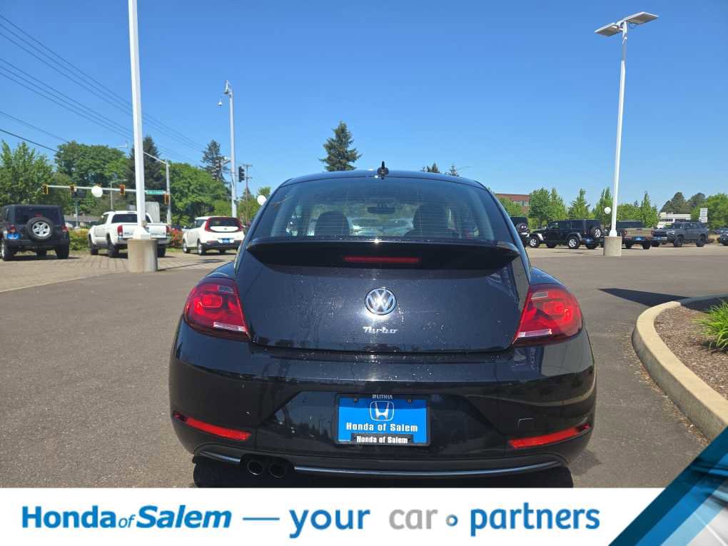 Used 2017 Volkswagen Beetle 1.8T SEL FWD image 5