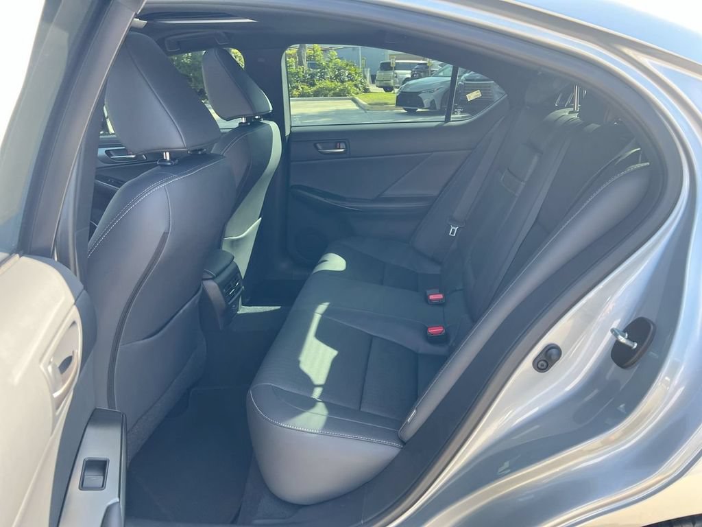 Certified 2026 Lexus IS 350 F Sport RWD image 19