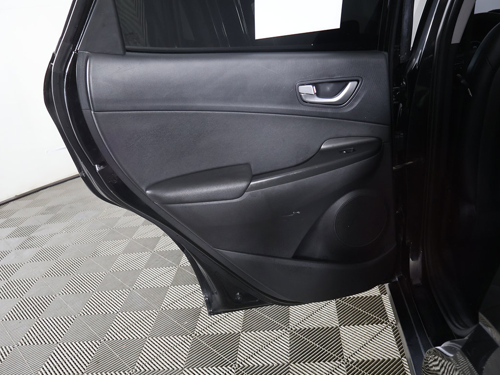 Used 2022 Hyundai Kona Limited w/ Cargo Package FWD image 26