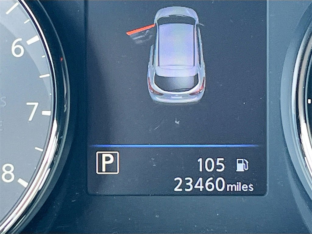 Used 2021 Nissan Rogue Sport SL w/ Premium Package image 12