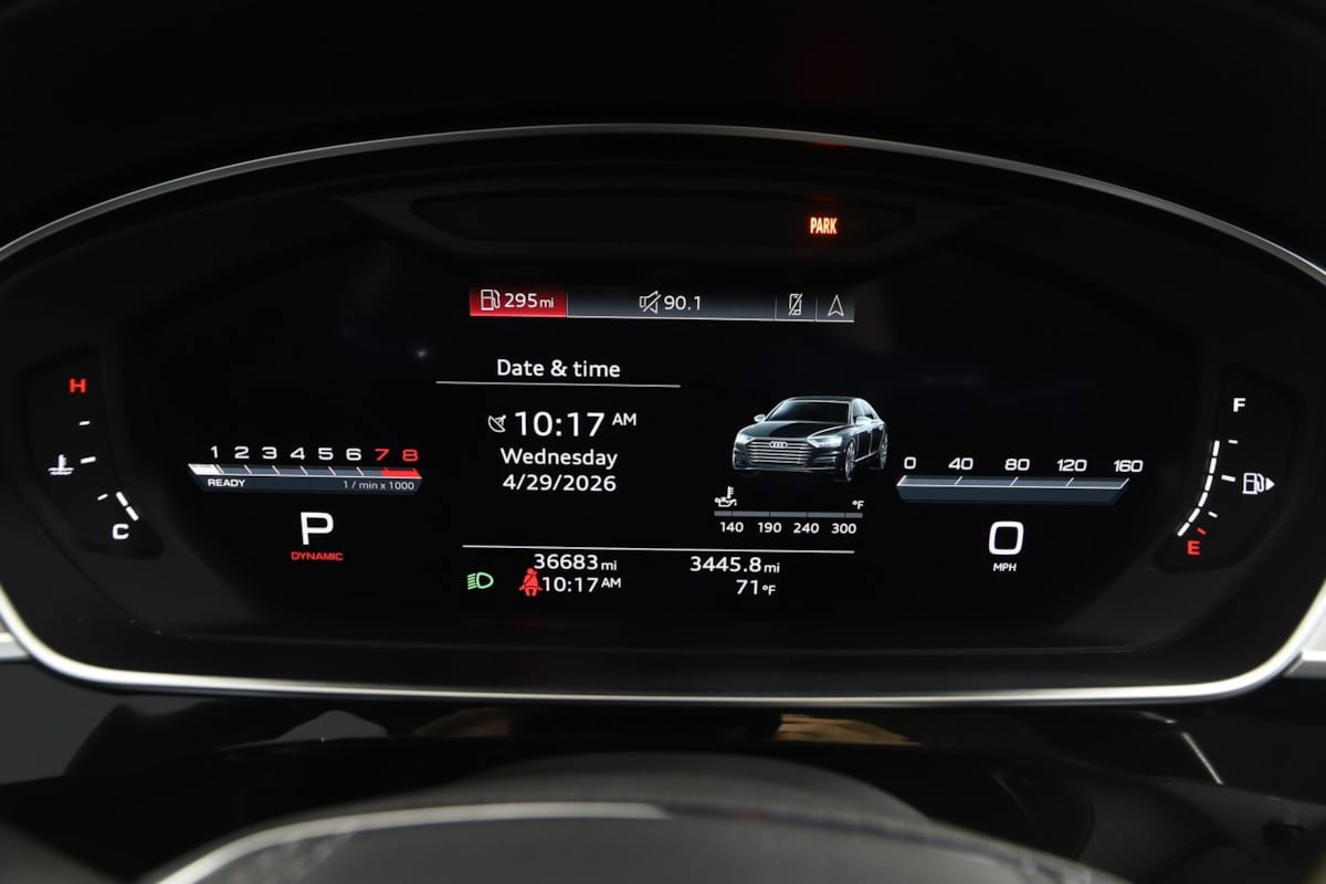 Used 2021 Audi A8 L 4.0T w/ Executive Plus Package AWD/4WD image 25