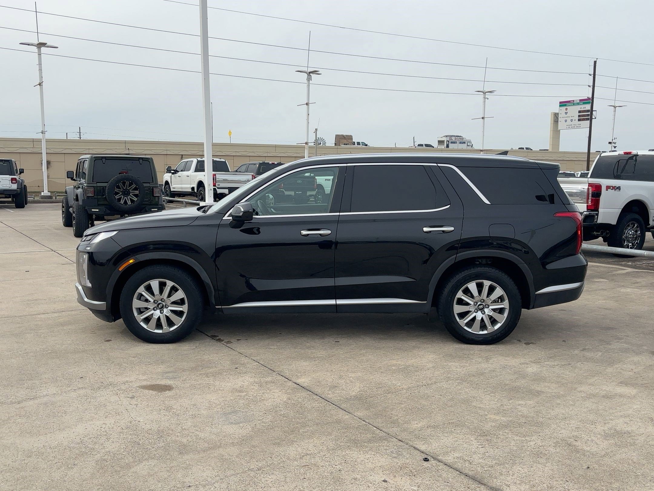 Used 2024 Hyundai Palisade SEL image 7