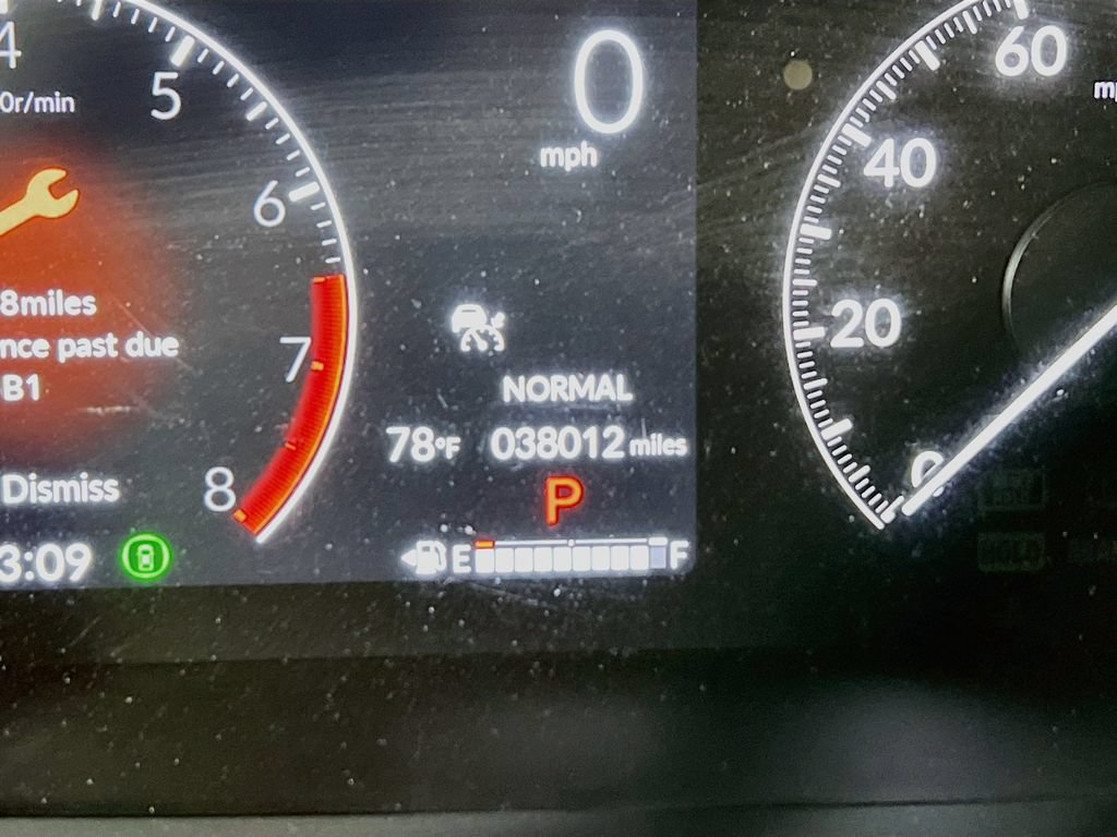 Used 2025 Honda CR-V LX image 11