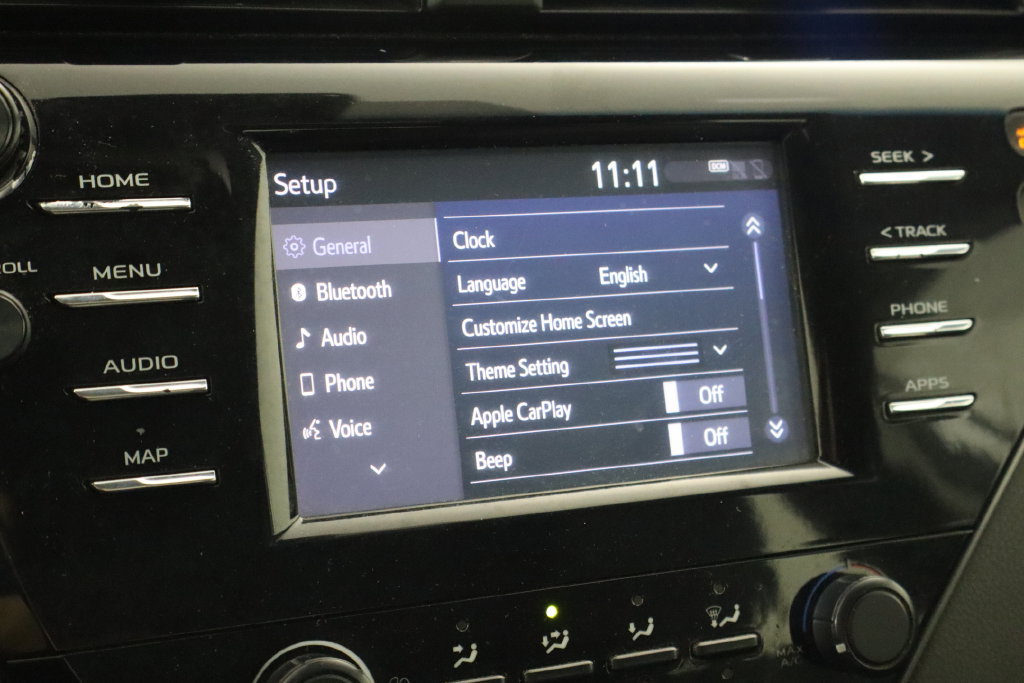 Used 2019 Toyota Camry LE FWD image 29