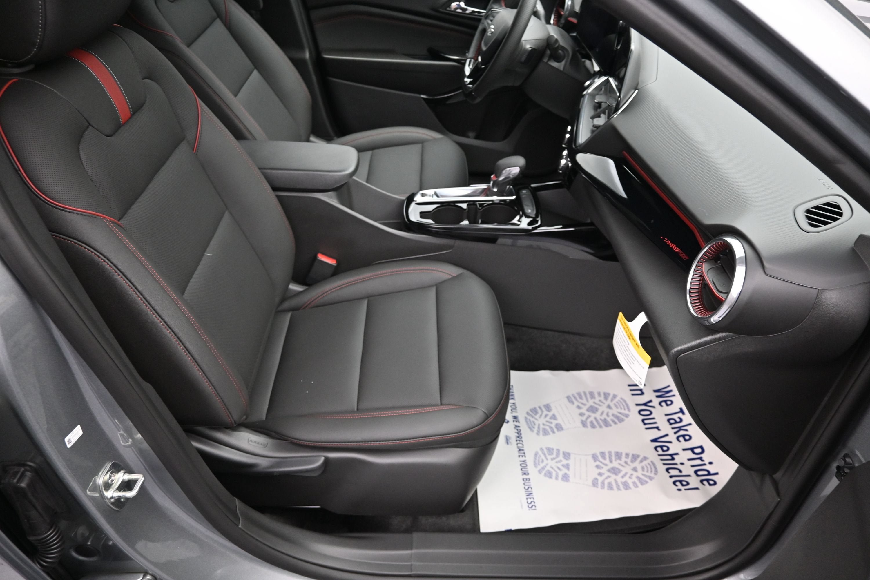 New 2026 Chevrolet Trax RS w/ Driver Confidence Package FWD image 31