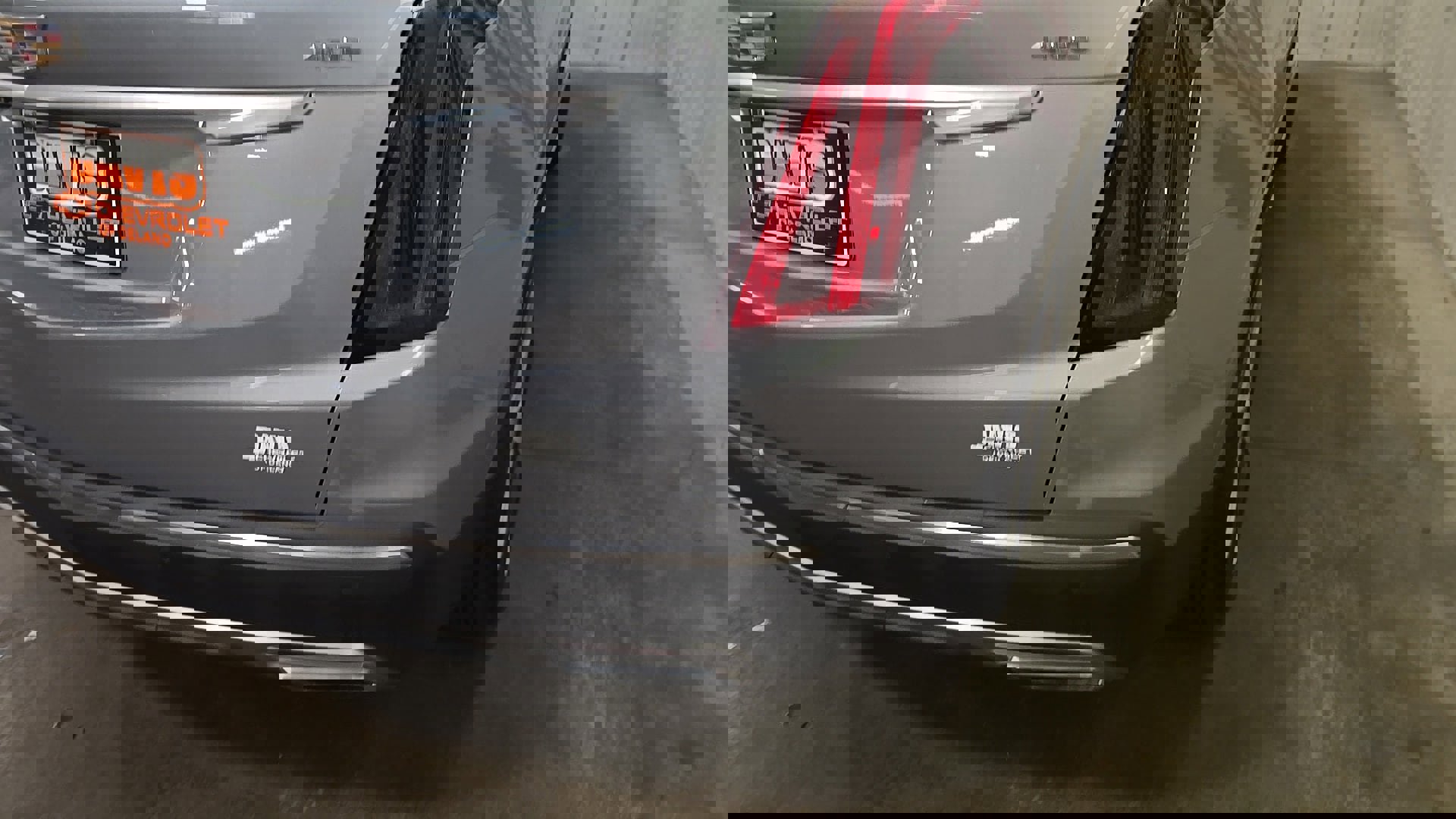 Used 2025 Cadillac XT5 Premium Luxury image 11