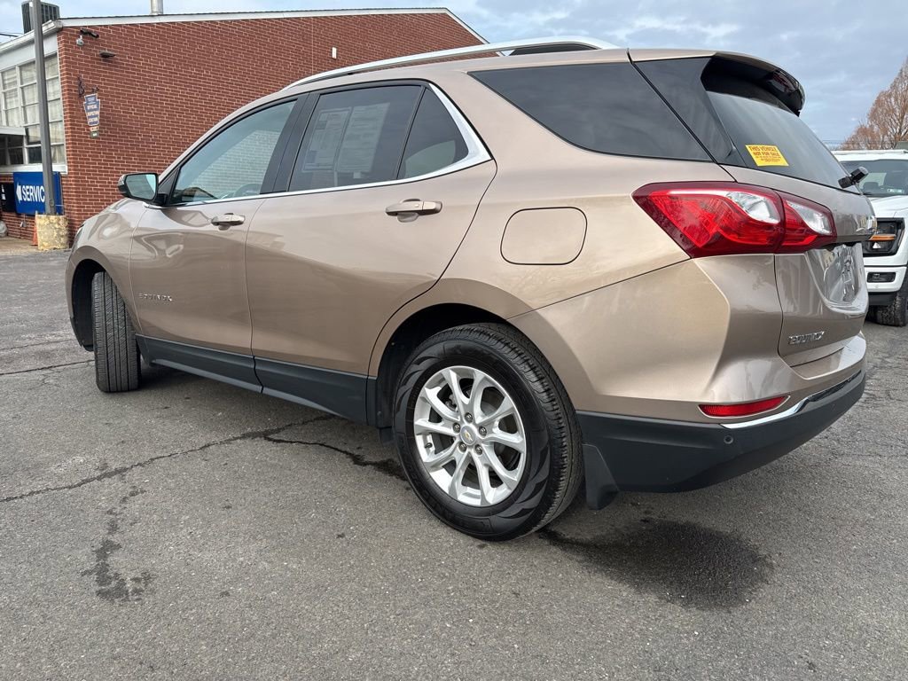 Used 2019 Chevrolet Equinox LT w/ Sun & Navigation Package image 6