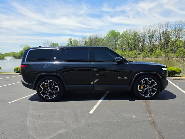 Used 2023 Rivian R1S Launch Edition AWD/4WD image 4