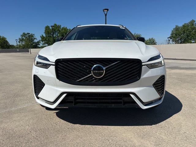 New 2026 Volvo XC60 B5 Plus w/ Protection Package Premier AWD/4WD image 2