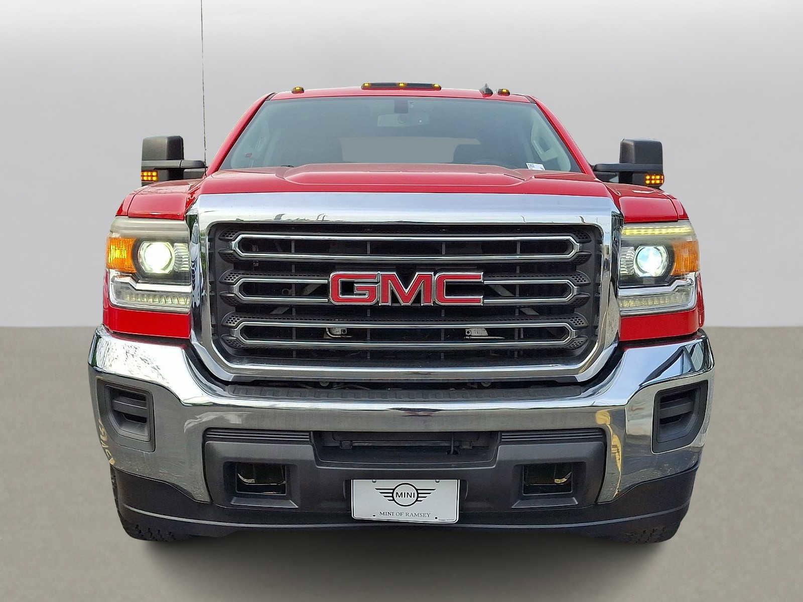 Used 2016 GMC Sierra 3500 4x4 Crew Cab w/ Sierra Convenience Package image 2