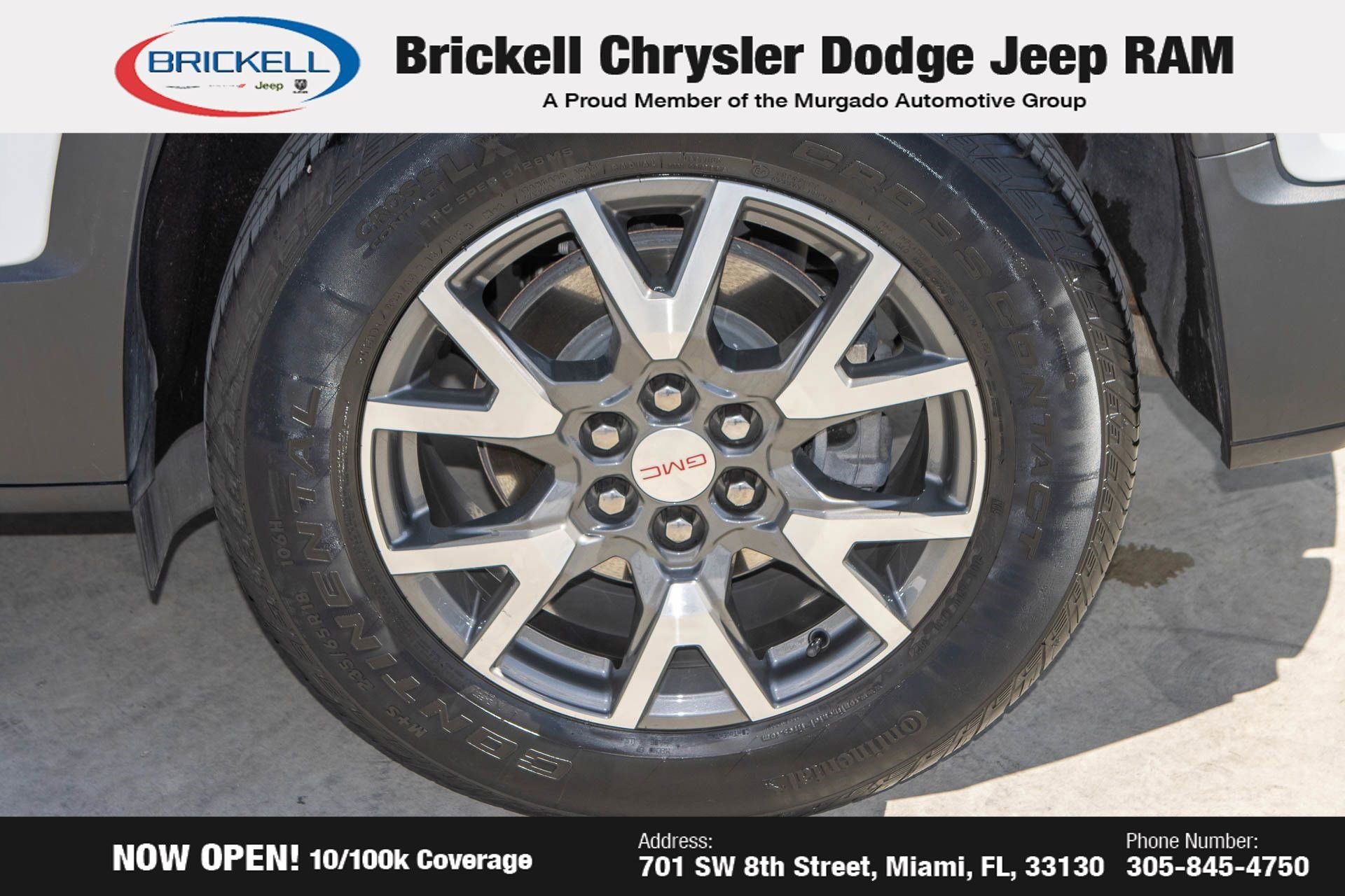 Used 2023 GMC Acadia SLE image 37