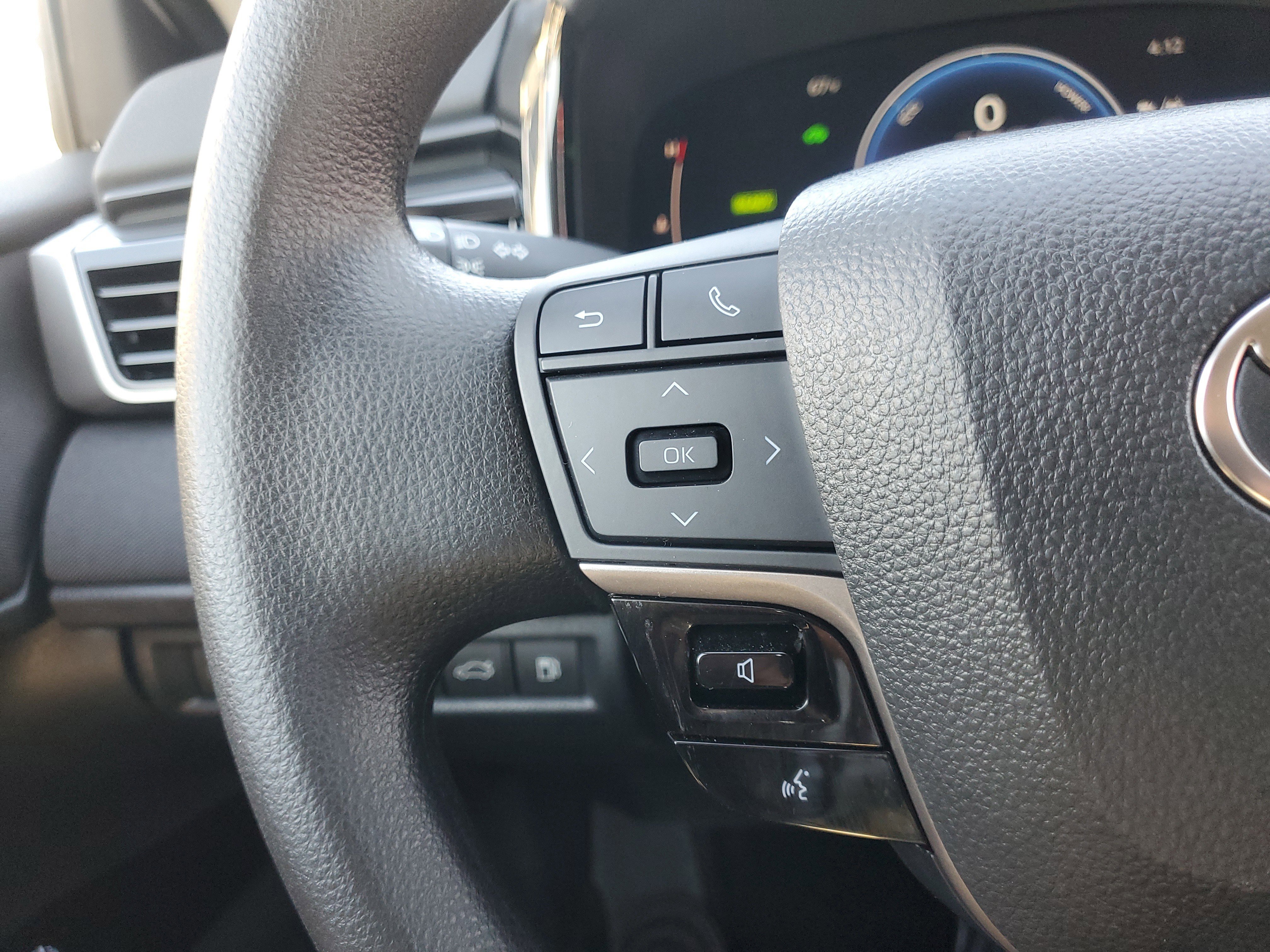 Certified 2025 Toyota Camry LE image 21