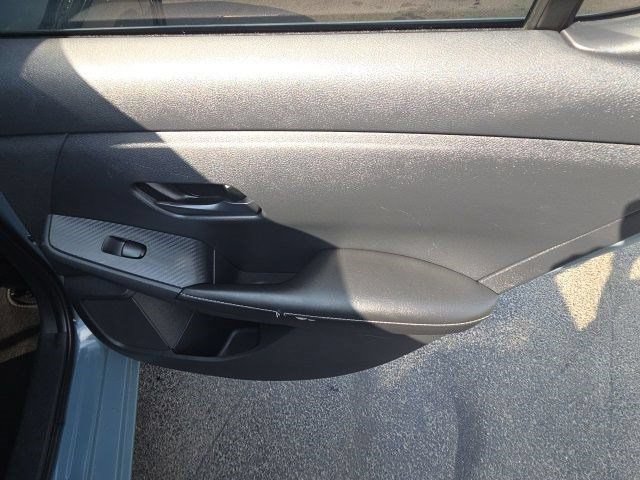 Used 2025 Nissan Sentra SV FWD image 38